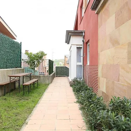Apartamentos El Cuco Boo De Pielagos Exterior photo